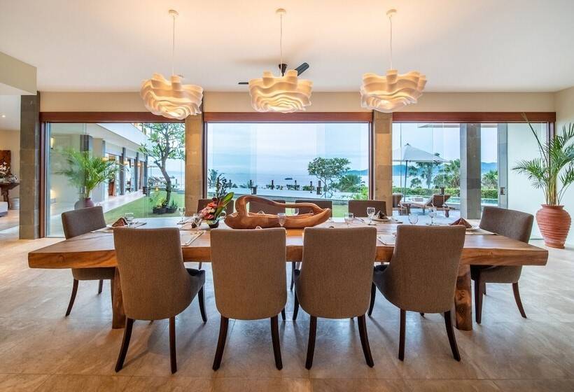 Villa Gumamela Bali
