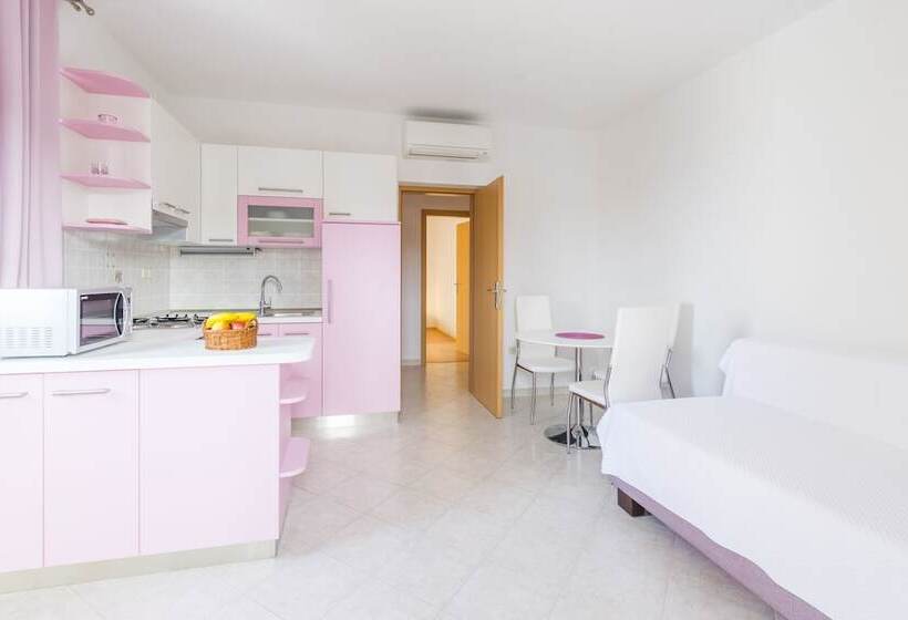 Apartmani Nikolina