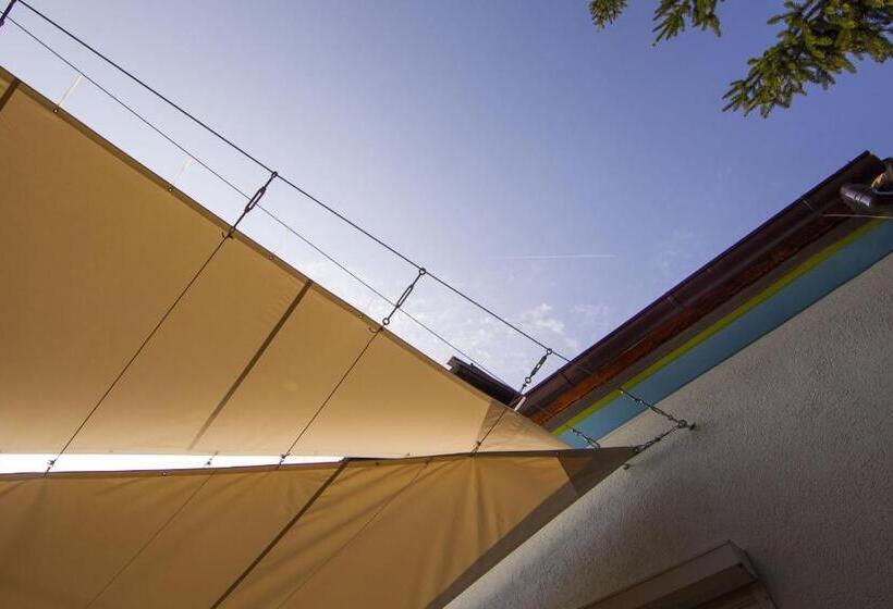 تختخواب و صبحانه Baltycka44 Rooms & Apartments