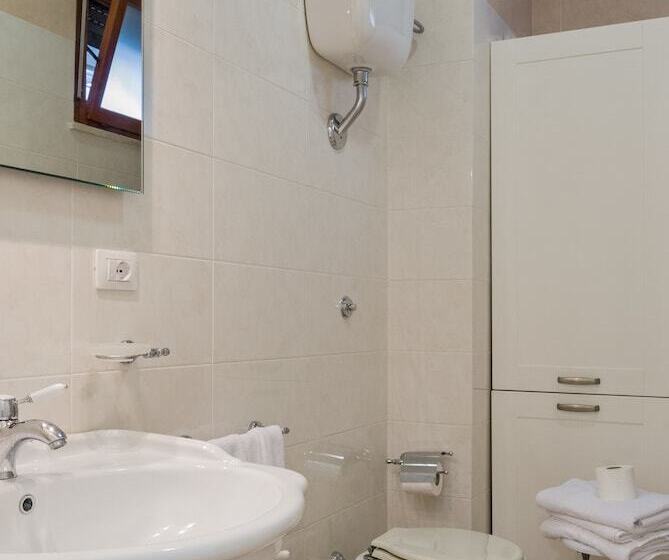 تختخواب و صبحانه Il Tacco Dello Stivale