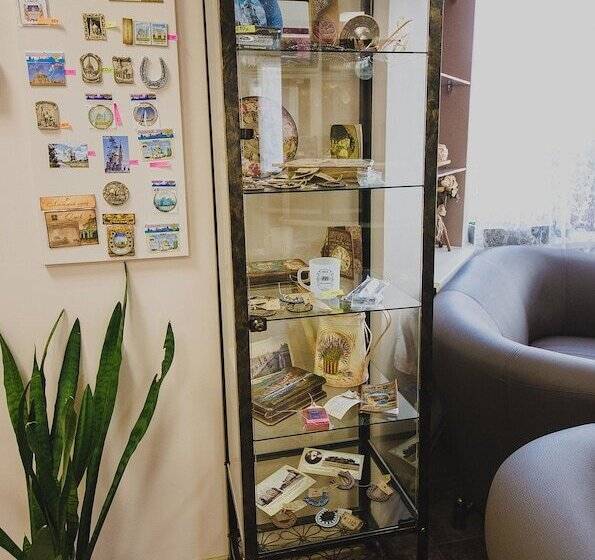 تختخواب و صبحانه Podkova Omsk