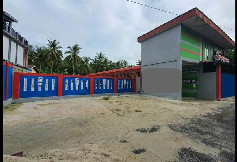 تختخواب و صبحانه Rainbow Singkawang