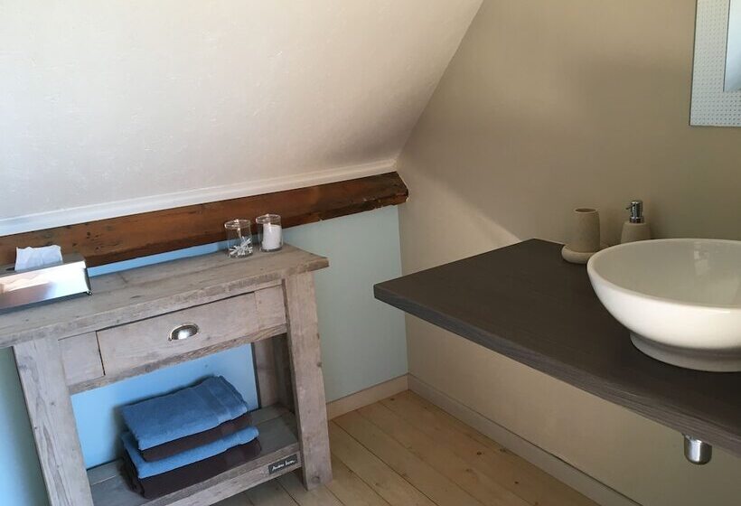 Bed and Breakfast T Wolvennest