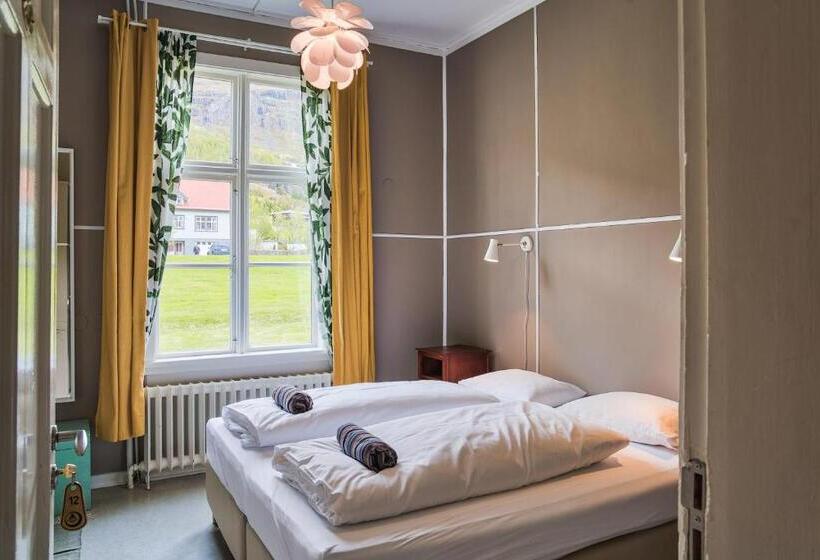 Hafaldan Hi Hostel, Old Hospital Building