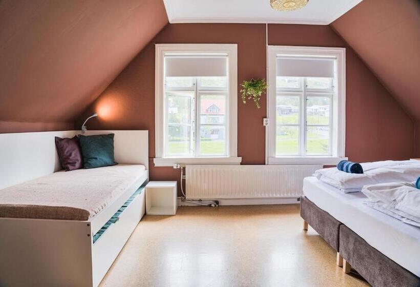 Hafaldan Hi Hostel, Old Hospital Building