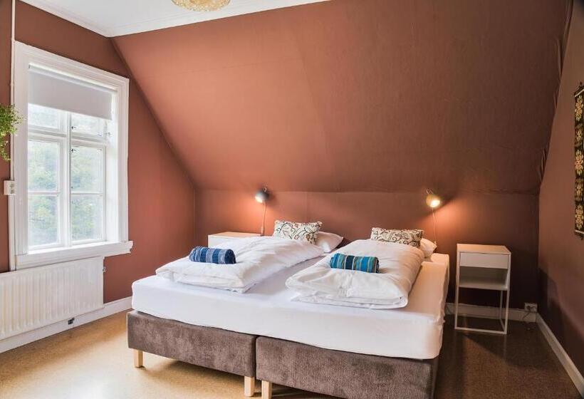 Hafaldan Hi Hostel, Old Hospital Building