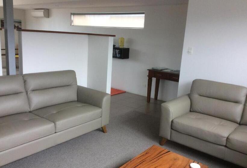 Hanover Bay Apartments