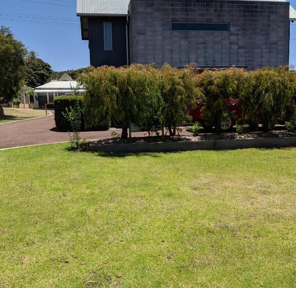 Hanover Bay Apartments