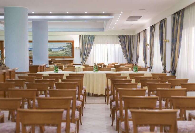 Хостел Calabrisella