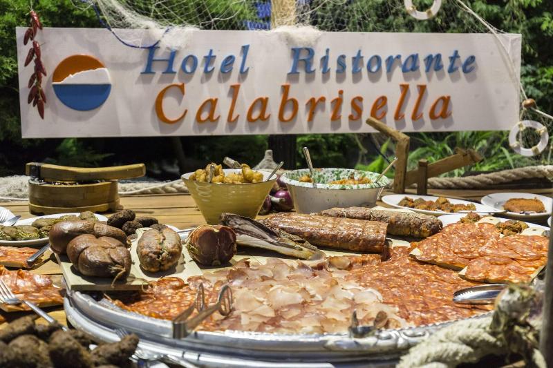 Хостел Calabrisella