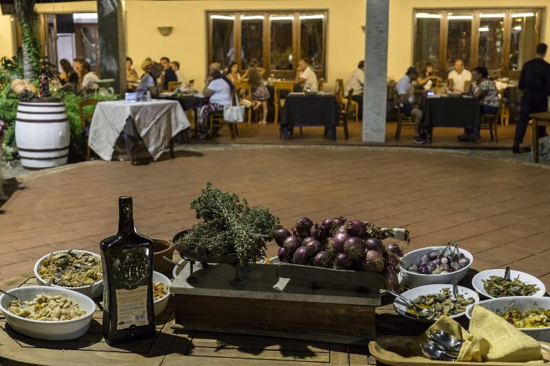 Хостел Calabrisella