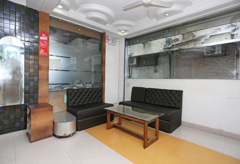 Отель Arya Palace