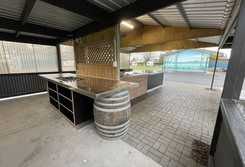 호텔 Cambridge Top 10 Holiday Park