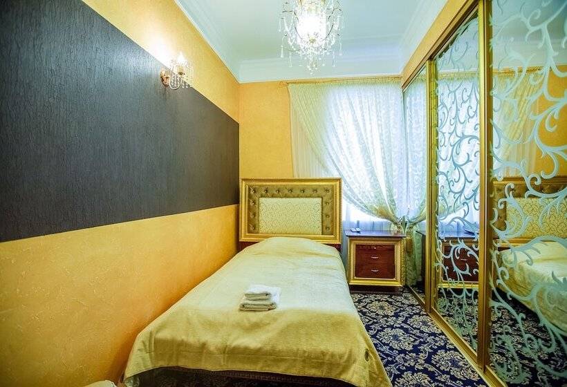 호텔 Dombay Palace