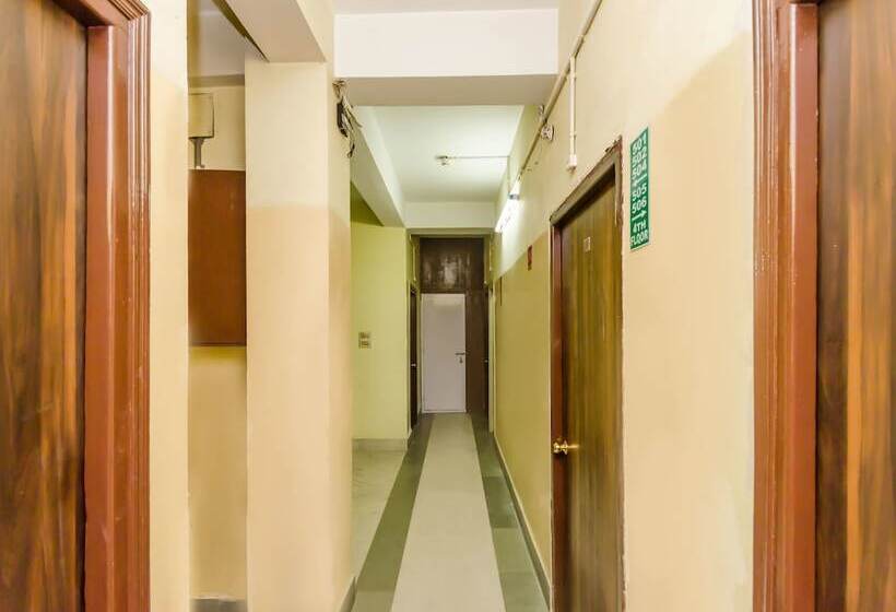 Fabhotel Aayash   Nr City Center Metro Station