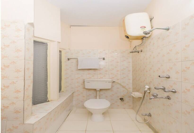 Fabhotel Aayash   Nr City Center Metro Station