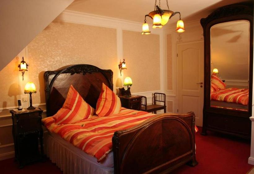 בית מלון כפרי Goldener Löwe