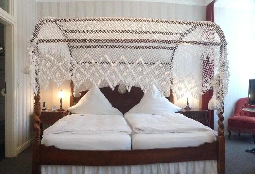 בית מלון כפרי Goldener Löwe