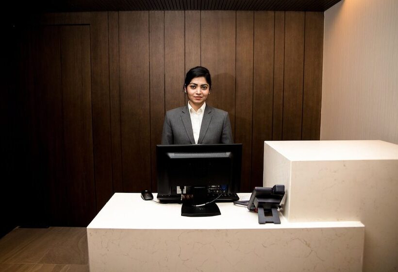 هتل Hansa A Premium Residence