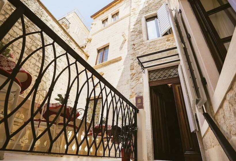 Heritage Hotel Cardo