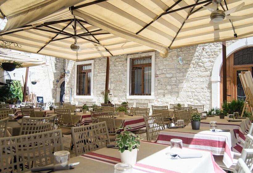 Heritage Hotel Cardo