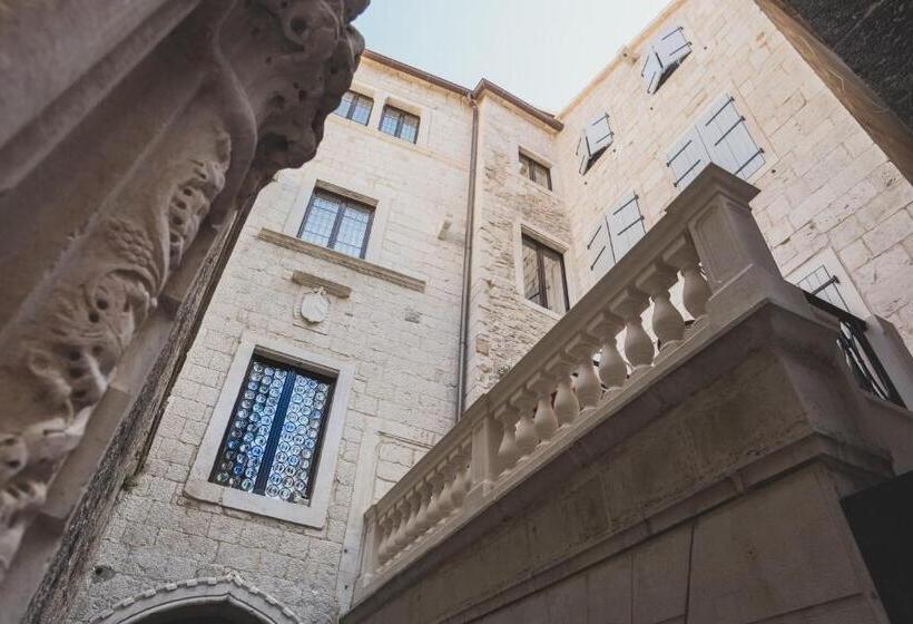 Heritage Hotel Cardo