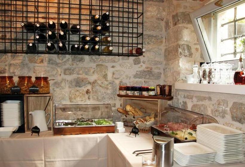 Heritage Hotel Cardo