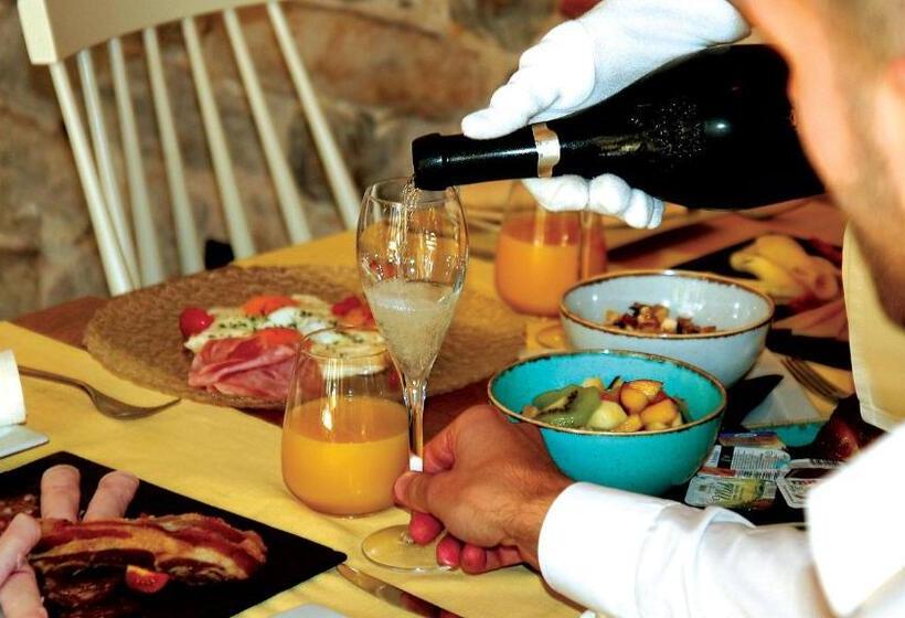 Heritage Hotel Cardo