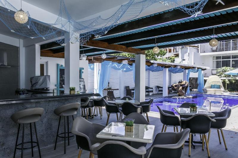 هتل Ikala Galapagos