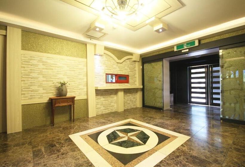 Отель Iksan Inn