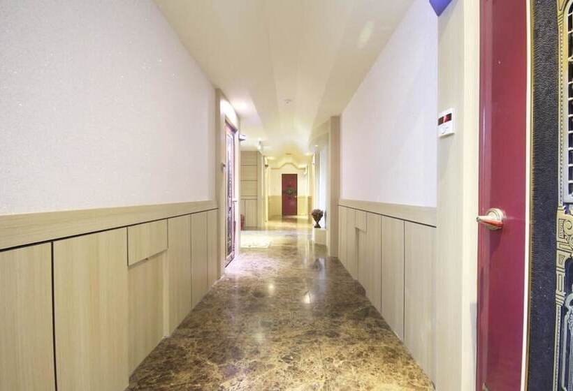 Отель Iksan Inn