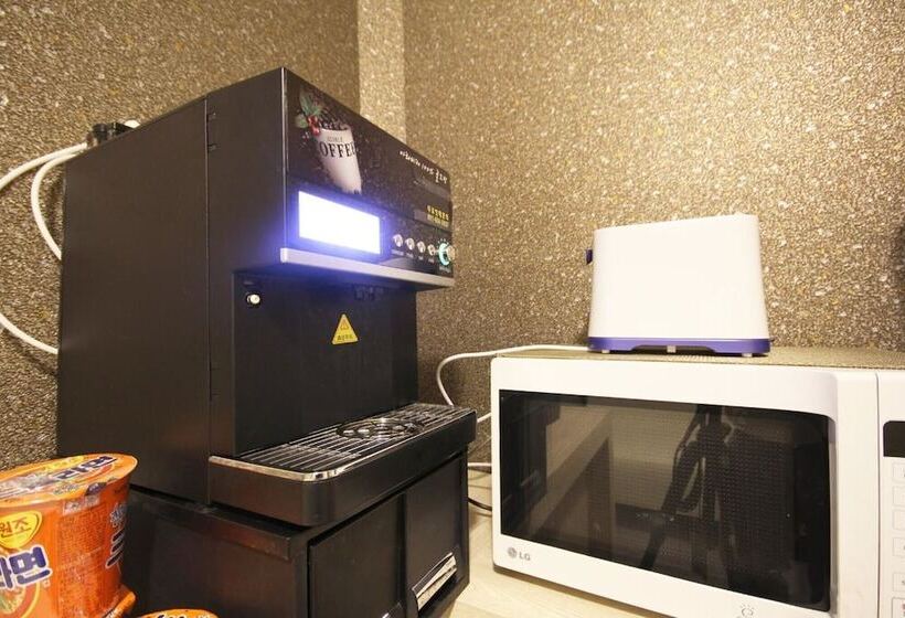 Отель Iksan Inn