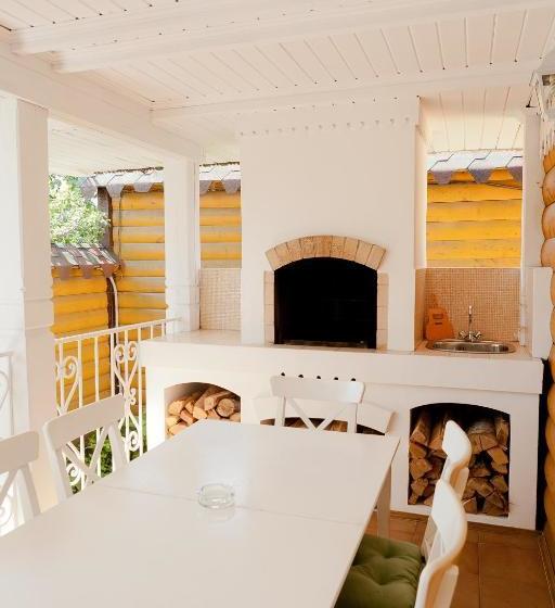 בית מלון כפרי Tsarskoe Podvoriye  Imperial Village  Comlex