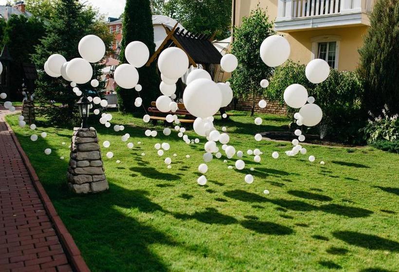 בית מלון כפרי Tsarskoe Podvoriye  Imperial Village  Comlex