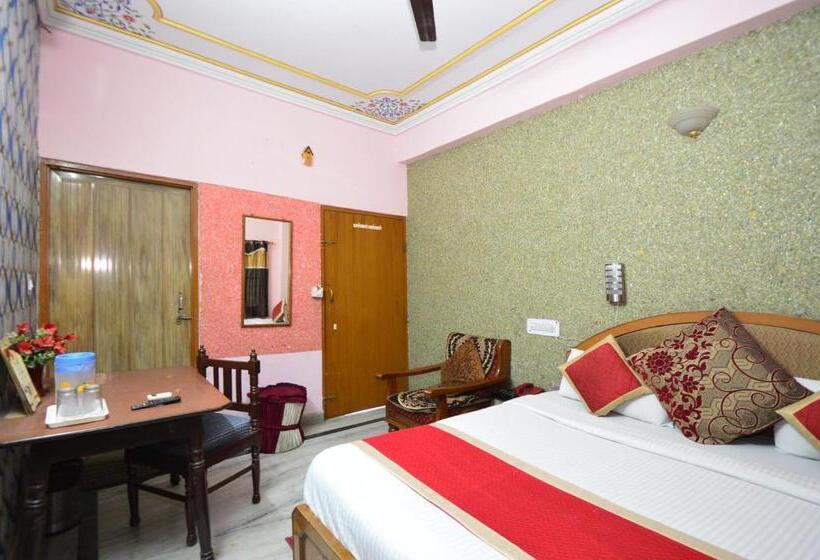 Отель Jai Maa Palace