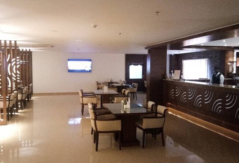 فندق Karthika Park