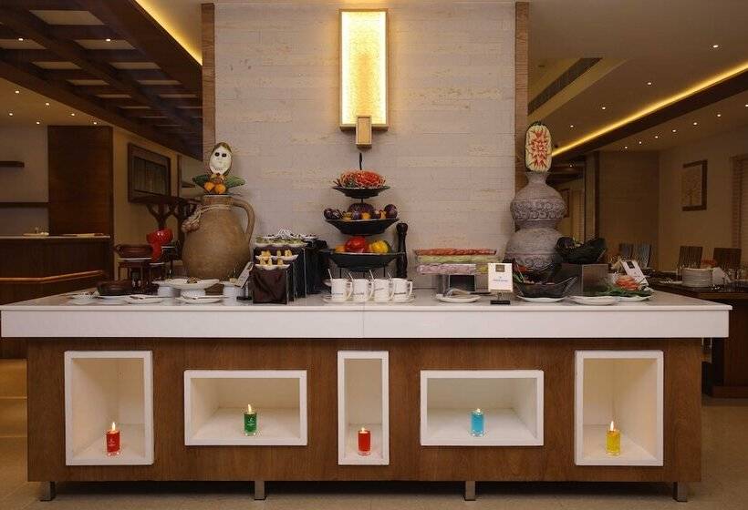 فندق Karthika Park