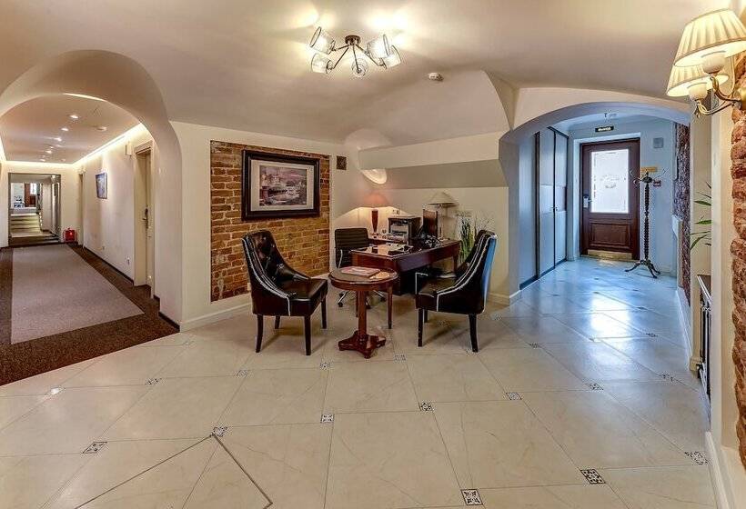 فندق Paul Apartments   Boutique