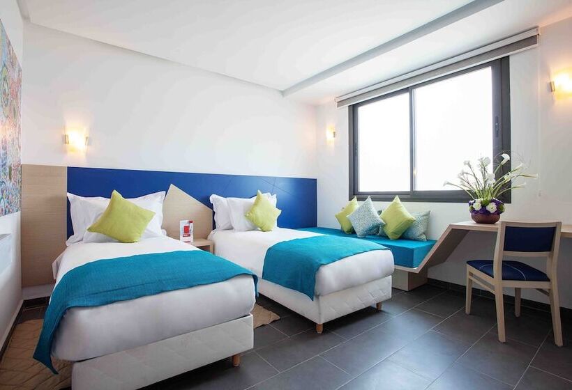 Relax Hotel Casa Voyageurs