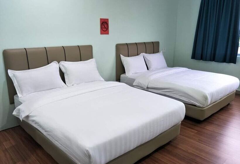 ホテル Salim Room