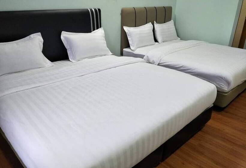 ホテル Salim Room