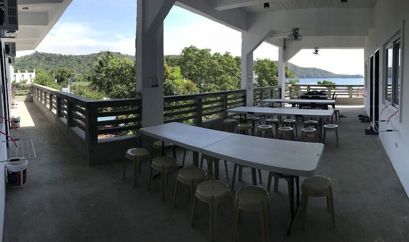 בית מלון כפרי Seabreeze Beach Lodge