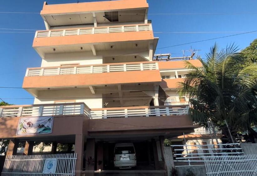 בית מלון כפרי Seabreeze Beach Lodge