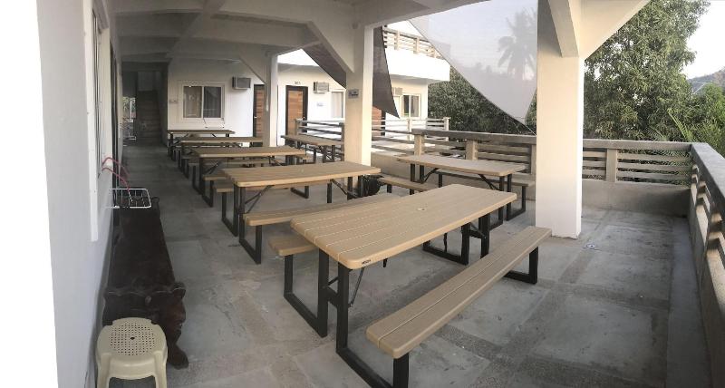 בית מלון כפרי Seabreeze Beach Lodge