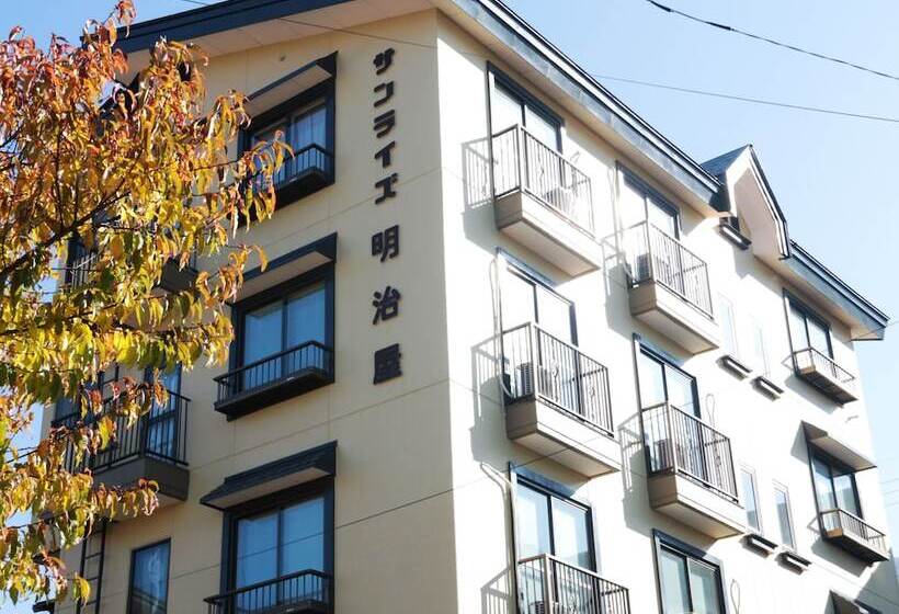 ホテル Sunrise Meijiya