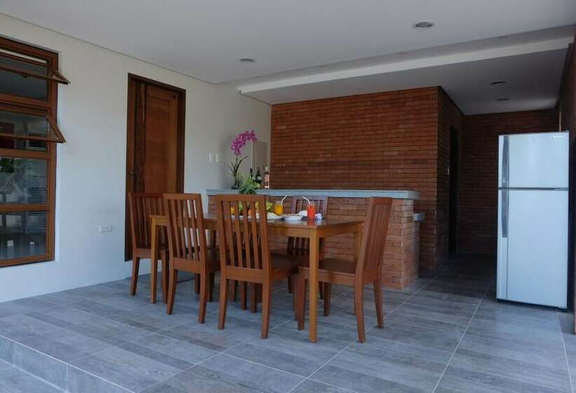 هتل The Tavern Villas At  Orchid Gardens