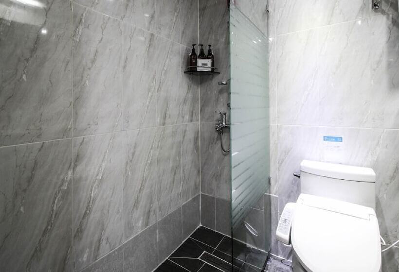 فندق Uljin Grand