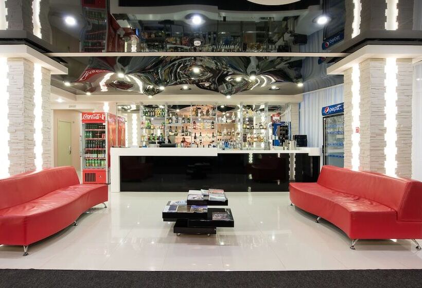 酒店 Victoria Plaza