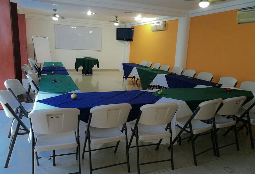 בית מלון כפרי Windsor Plaza