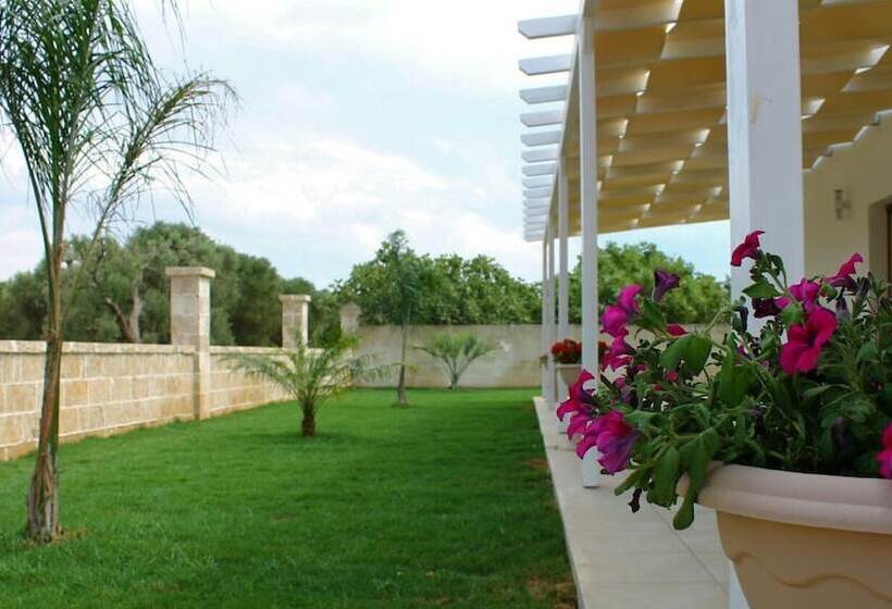 La Palazzina Bed & Breakfast